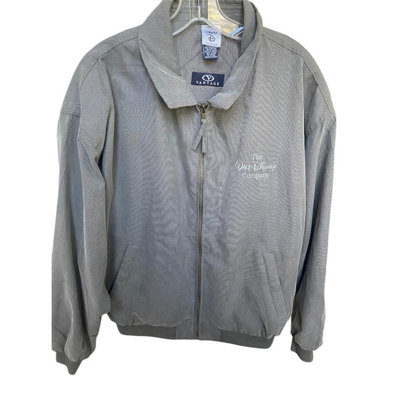 Vintage Disney Cast member only‎ exclusive jacket size large - Picture 1 of 8